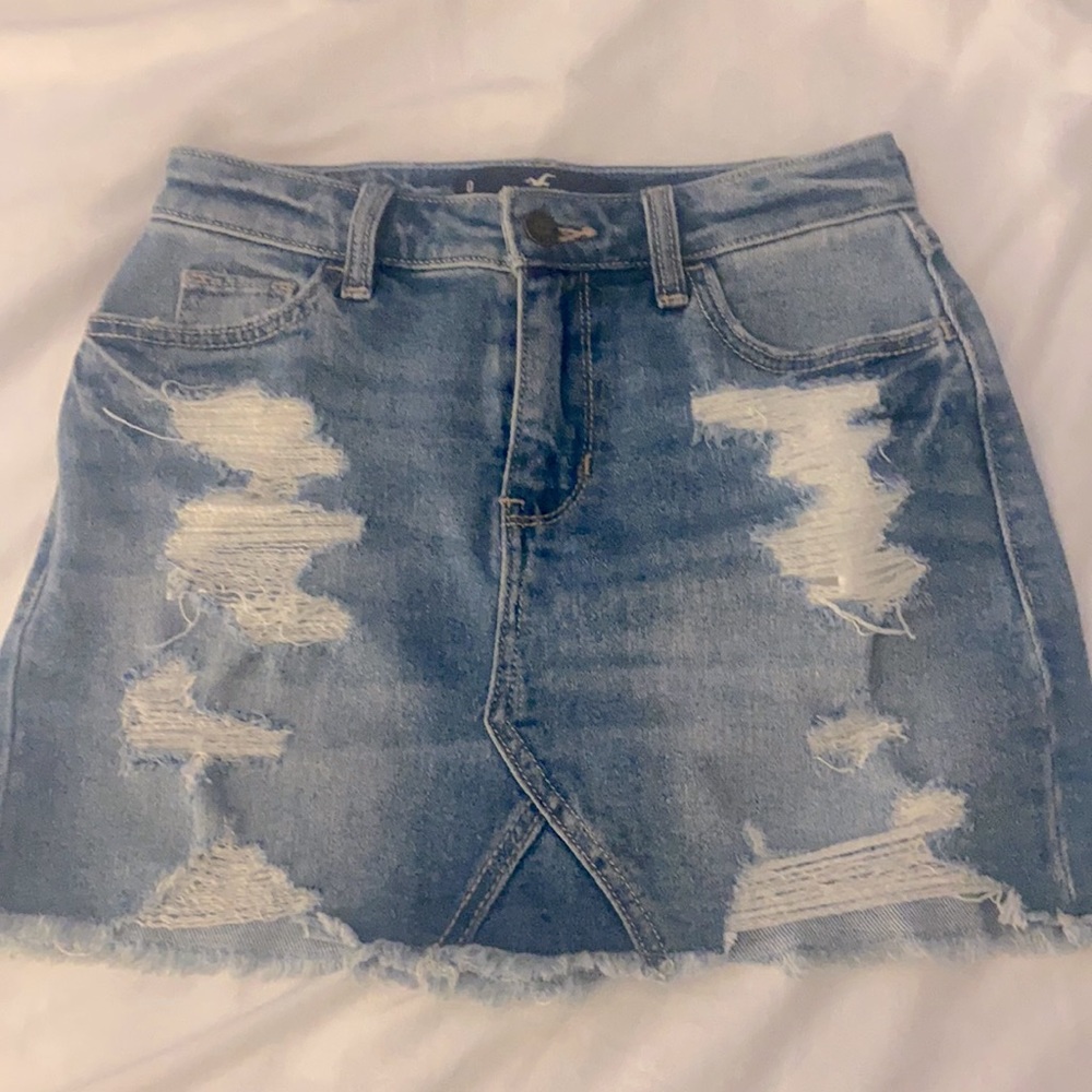 Holllister skirt size 24